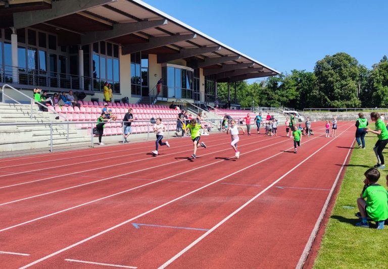 Familien aktiv – Sportabzeichen und Kindersportplakette